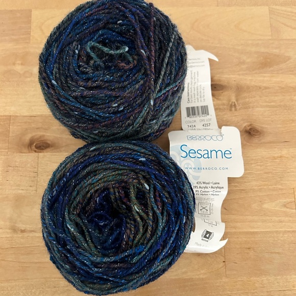 Berroco sesame yarn - Picture 2 of 3